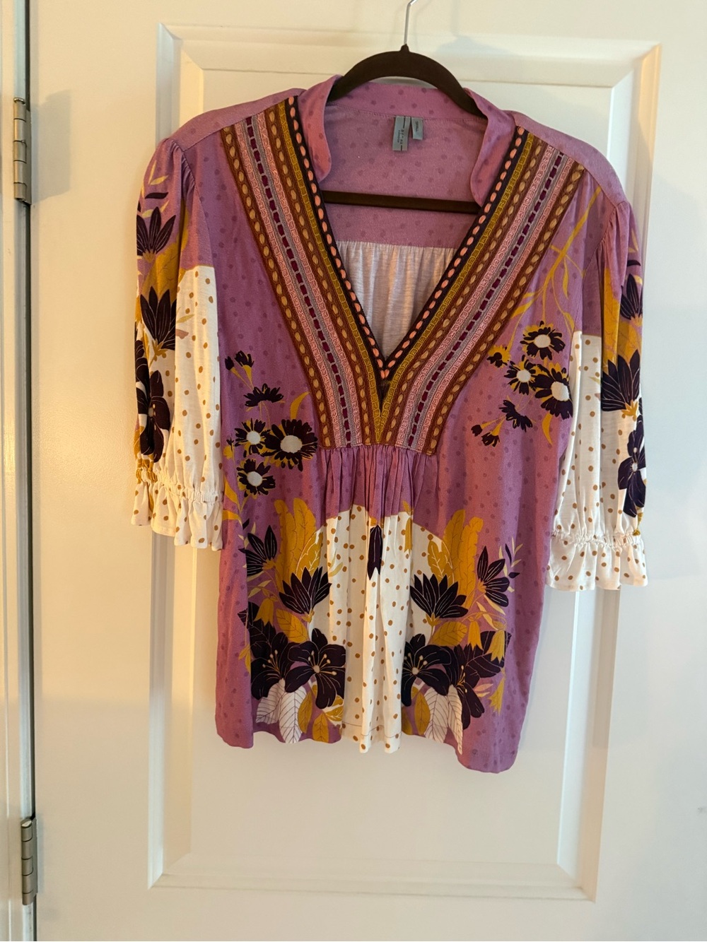 Boho Floral V-Neck Peasant Top in Lavender and Cream